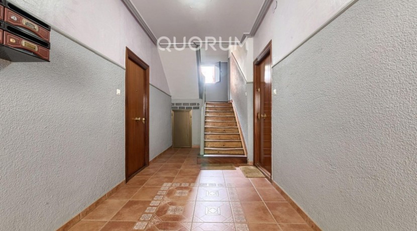 ¡OPORTUNIDAD! Piso PARA DECORAR A TU GUSTO De 1 Dormitorio En Zona San Miguel