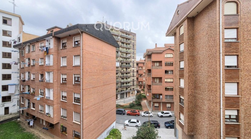 ¡OPORTUNIDAD! Piso PARA DECORAR A TU GUSTO De 1 Dormitorio En Zona San Miguel