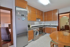 Pisazo Con Ascensor Cota 0 De 4 Habitaciones Con 2 Garajes Y 2 Trasteros En Bizkai Kalea