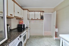 Piso Con Ascensor De 2 Habitaciones, Balcón Y Camarote En El Centro De Usansolo