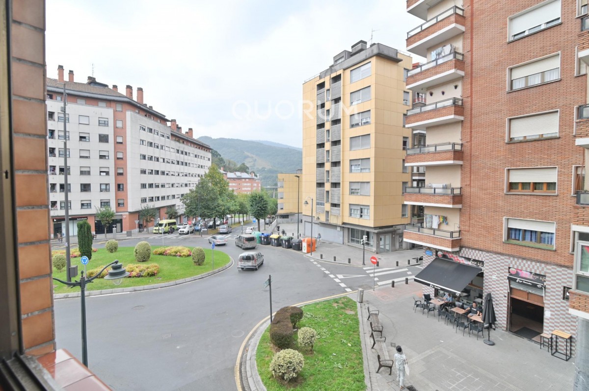 Piso De 2 Habitaciones Para Entrar A Vivir