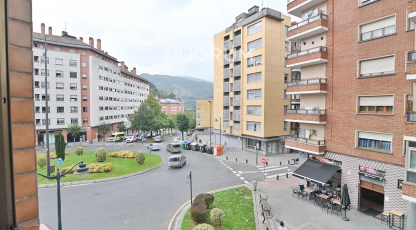 Piso De 2 Habitaciones Para Entrar A Vivir