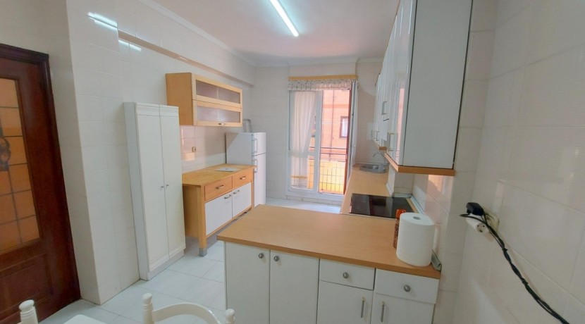 Piso De 2 Habitaciones Y Terraza En Santutxu