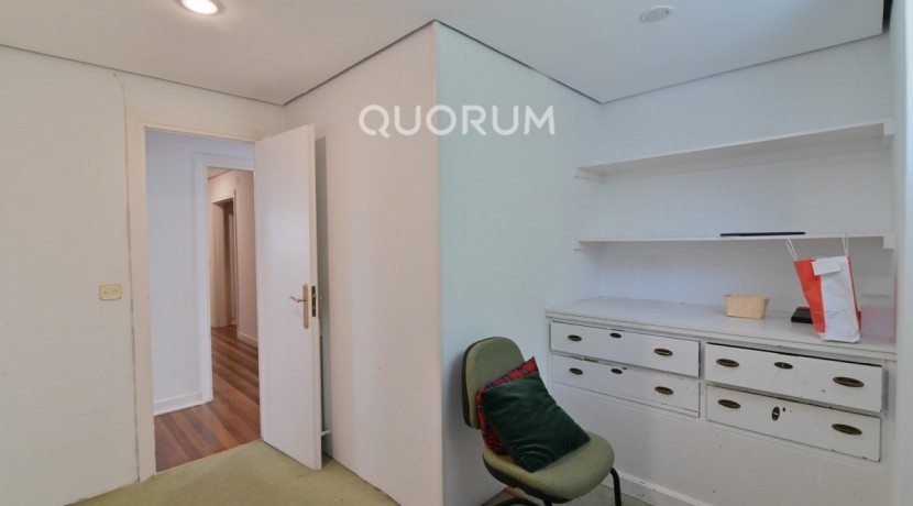 Piso de 200 m2 en Avenida Basagoiti