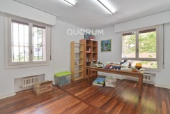 Piso de 200 m2 en Avenida Basagoiti