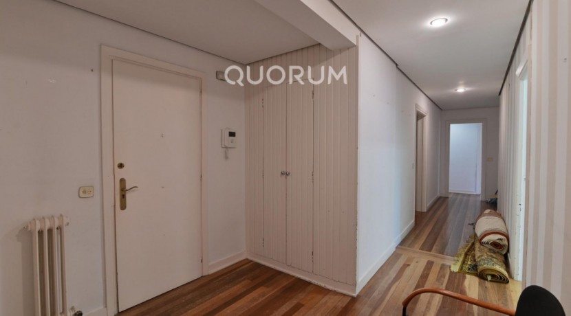 Piso de 200 m2 en Avenida Basagoiti