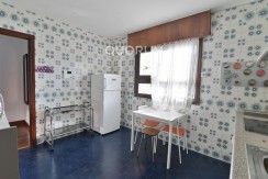 Piso De 3 Habitaciones Y 2 Baños Con Parcela De Garaje