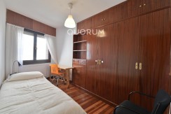 Piso De 3 Habitaciones Y 2 Baños Con Parcela De Garaje