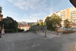 Piso De 3 Habitaciones Y 2 Baños Con Parcela De Garaje