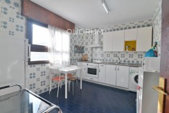 Piso De 3 Habitaciones Y 2 Baños Con Parcela De Garaje
