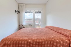 Piso Exterior y Luminoso Para Entrar a Vivir De 2 Dormitorios Con Balcón y Ascensor Cota Cero En Zona Centro