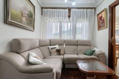 Piso MUY Luminoso De 3 Dormitorios Con Ascensor Cota Cero, Amplia Terraza, Trastero y Parking en Zona Basozelai