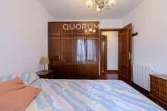 Piso MUY Luminoso De 3 Dormitorios Con Ascensor Cota Cero, Amplia Terraza, Trastero y Parking en Zona Basozelai