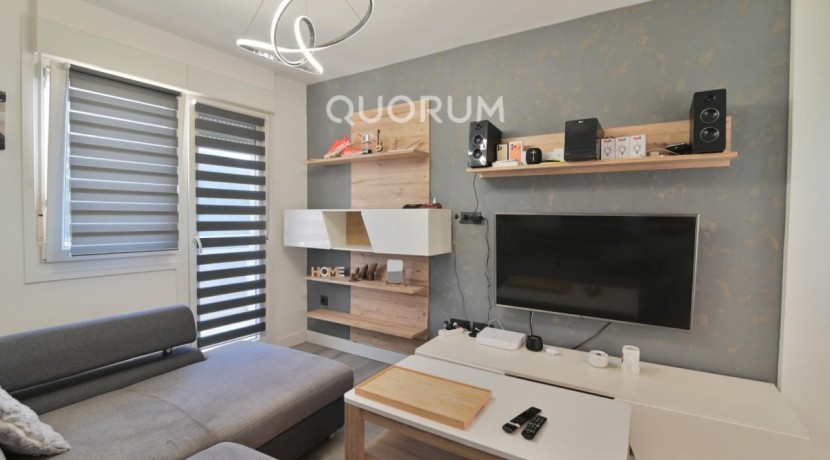 Piso Reformado De 2 Habitaciones Con Terraza En Ortuella