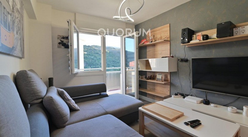 Piso Reformado De 2 Habitaciones Con Terraza En Ortuella