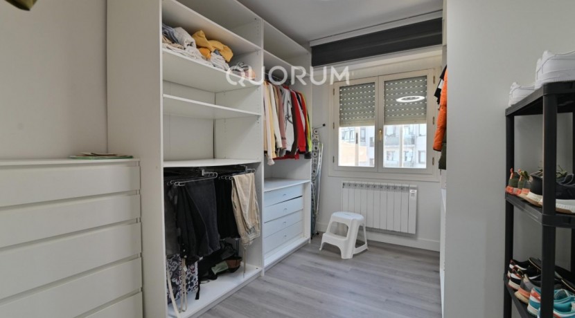 Piso Reformado De 2 Habitaciones Con Terraza En Ortuella