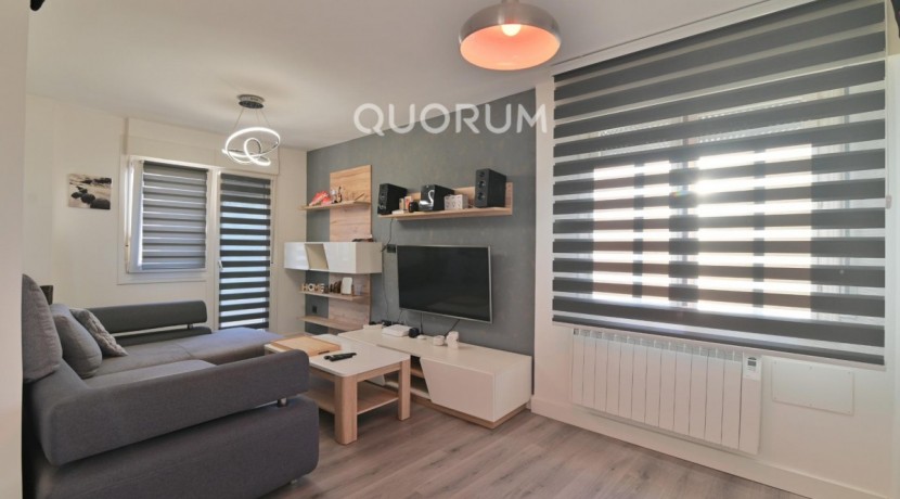 Piso Reformado De 2 Habitaciones Con Terraza En Ortuella