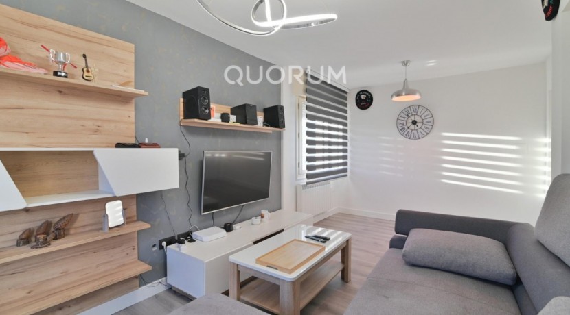 Piso Reformado De 2 Habitaciones Con Terraza En Ortuella