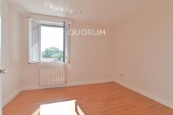 Piso Reformado De 2 Habitaciones En Tximelarre Goikoa