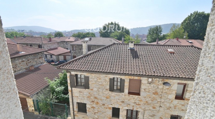 Piso Reformado De 2 Habitaciones En Tximelarre Goikoa