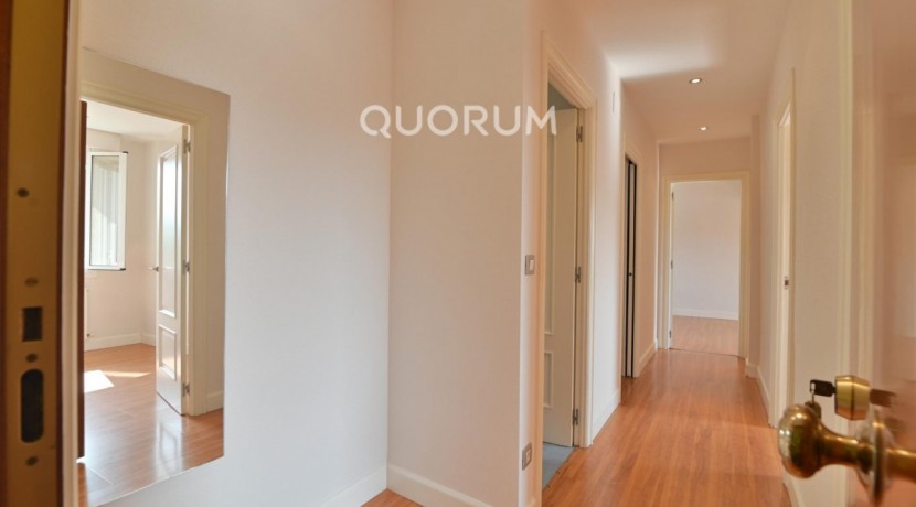 Piso Reformado De 2 Habitaciones En Tximelarre Goikoa