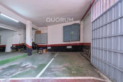 Piso TOTALMENTE EXTERIOR De 2 Dormitorios Con Ascensor y Balcón y Garaje Opcional En Zona Ariz
