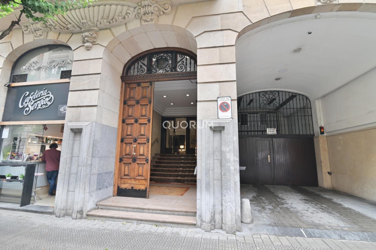 Plaza de Garaje en Edificio Sota