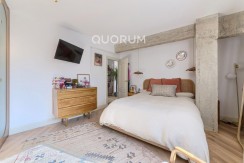 Preciosa Vivienda Reformada De 2 Dorm. De Orientación Sur Con Balcón y Ascensor En Zona Centro
