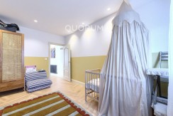 Preciosa Vivienda Reformada De 2 Dorm. De Orientación Sur Con Balcón y Ascensor En Zona Centro