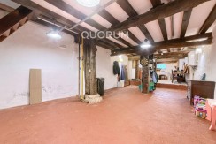 Precioso Adosado Reformado De 3 Dormitorios Con Terraza y Terreno En Zona San Miguel