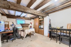 Precioso Adosado Reformado De 3 Dormitorios Con Terraza y Terreno En Zona San Miguel