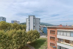 Precioso Piso Ubicado Cerca De Cruces Con 3 Habitaciones y Terraza