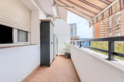 Precioso Piso Ubicado Cerca De Cruces Con 3 Habitaciones y Terraza