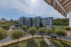 Precioso Piso Ubicado Cerca De Cruces Con 3 Habitaciones y Terraza