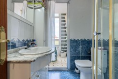 Precioso Piso Ubicado Cerca De Cruces Con 3 Habitaciones y Terraza