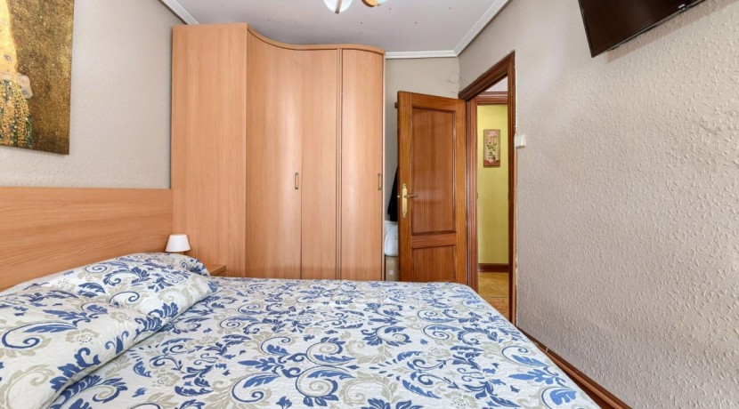Precioso Piso Ubicado Cerca De Cruces Con 3 Habitaciones y Terraza
