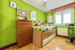 Precioso Piso Ubicado Cerca De Cruces Con 3 Habitaciones y Terraza