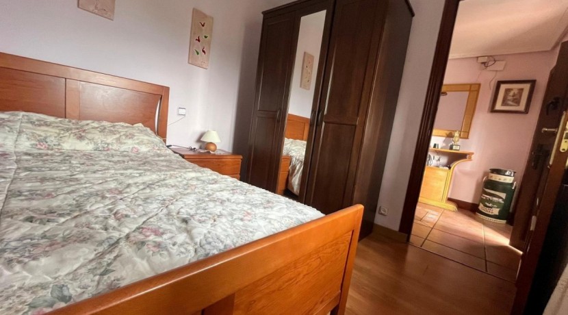 Se Venda Casa En El barrio De Triano (Abanto-Zierbena)