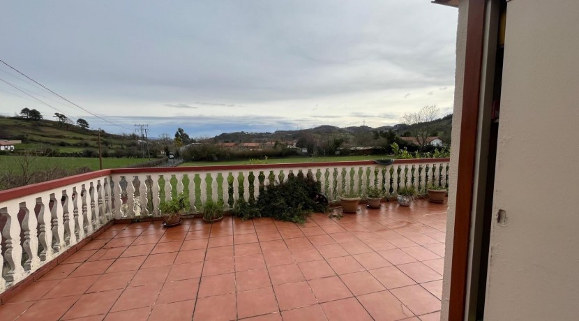 Se Venda Casa En El barrio De Triano (Abanto-Zierbena)