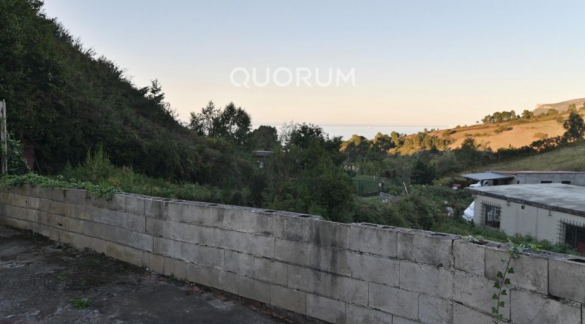 Se Vende Casa En Kobaron Con Preciosas Vistas Al Mar Para Reformar A Tu Gusto