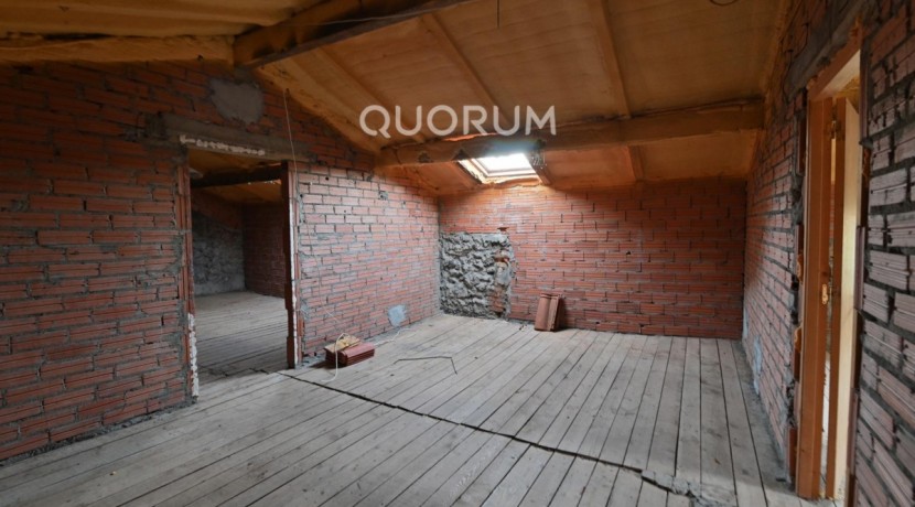 Se Vende Casa En Kobaron Con Preciosas Vistas Al Mar Para Reformar A Tu Gusto
