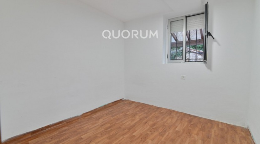 Se Vende Casa En Kobaron Con Preciosas Vistas Al Mar Para Reformar A Tu Gusto