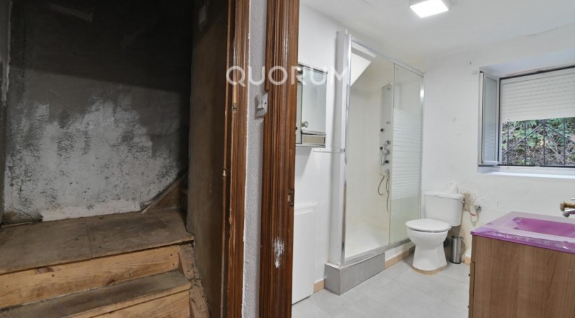 Se Vende Casa En Kobaron Con Preciosas Vistas Al Mar Para Reformar A Tu Gusto