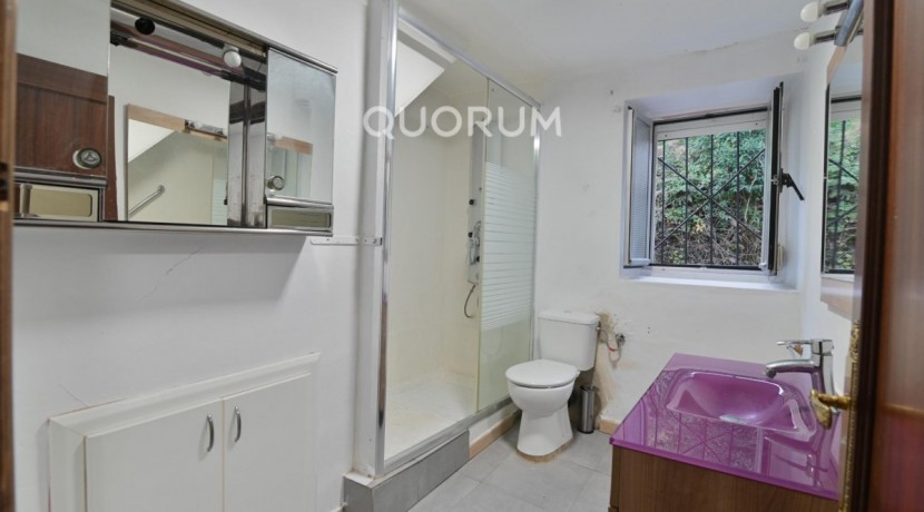 Se Vende Casa En Kobaron Con Preciosas Vistas Al Mar Para Reformar A Tu Gusto