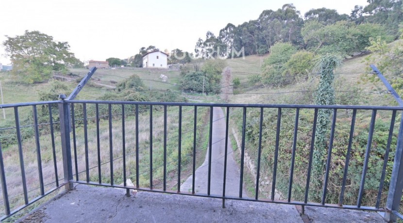 Se Vende Casa En Kobaron Con Preciosas Vistas Al Mar Para Reformar A Tu Gusto