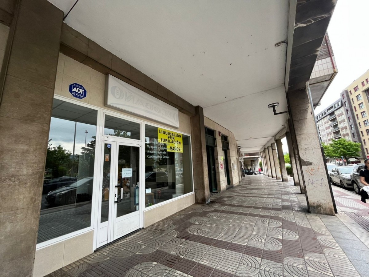 Se Vende Local En Barakaldo En Inmejorable Zona.