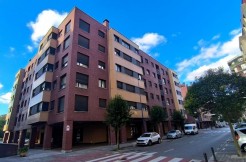 SE VENDE PISO MUY LUMINOSO TOTALMENTE REFORMADO PARA ENTRAR A VIVIR EN ETXEBARRI
