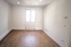Se Vende Preciosa Vivienda En La Herriko Plaza De 3 Habitaciones Y 2 Baños Completos
