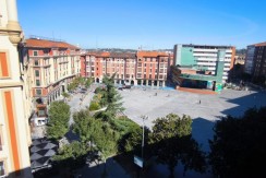 Se Vende Preciosa Vivienda En La Herriko Plaza De 3 Habitaciones Y 2 Baños Completos