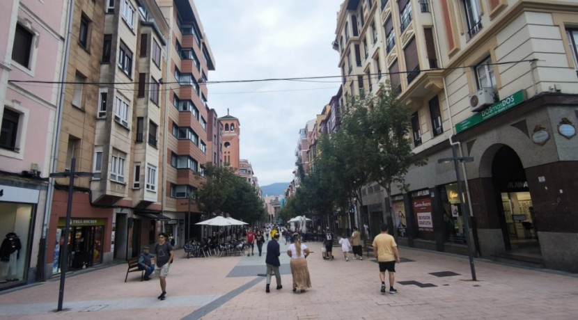 Se Vende Preciosa Vivienda En La Herriko Plaza De 3 Habitaciones Y 2 Baños Completos
